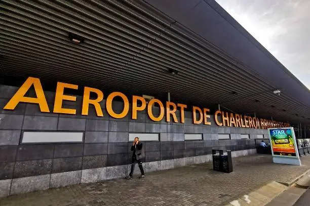 Jean 1c Brussels-charleroi-airport *